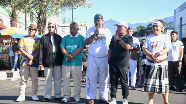 Doc. Heman Ka Budak" (Helaran Mingguan Kebudayaan dan Kesenian Kuningan) (Foto Dokumentasi : MI) kuningan