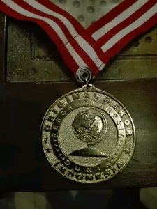 Doc. Mendali Penghargaan