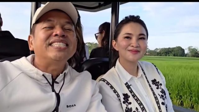 Doc. Dedi Mulyadi ber keliling bersama di gubernur maluku utara.