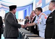 Doc. Presiden Bersalaman