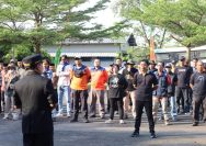 Doc. Dr. H. Dian Rachmat Yanuar, M.Si. saat membacakan sambutan Menteri Lingkungan Hidup dan Kehutanan RI