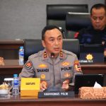 Doc. Kepolisian Negara Republik Indonesia (Polri) siap menggelar acara bakti kesehatan akbar bertajuk “Polri Untuk Masyarakat”. Acara ini akan dipimpin langsung oleh Kapolri Jenderal Polisi Drs. Listyo Sigit Prabowo dan diselenggarakan serentak di seluruh satuan kerja, dengan Polres Metro Bekasi menjadi titik pusat kegiatan utama.