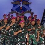 Doc . Kekuatan dan kesiapan operasional Korps Marinir semakin teruji dengan dilaksanakannya Laporan Komando oleh Komandan Resimen Artileri 1 Marinir (Danmenart 1 Mar), Kolonel Marinir Aminuddin, M.Tr., Hanla., M.M., kepada Komandan Pasmar 1, Kolonel Marinir Ena Sulaksana, S.E. Acara yang berlangsung khidmat ini digelar di Markas Komando (Mako) Menart 1 Mar, Kesatrian Marinir Baroto Sardadi Marunda, Jakarta Utara,