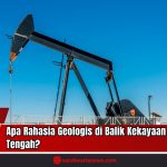 Doc. Sebuah unit pompa angguk (oil pump jack) berdiri kokoh di bawah langit biru yang cerah, menggambarkan aktivitas eksploitasi minyak di wilayah gurun. Gambar ini hanya merupakan ilustrasi dan bukan dokumentasi langsung dari ladang minyak di Timur Tengah. Pompa seperti ini biasa digunakan untuk mengangkat minyak mentah dari dalam bumi ke permukaan, mewakili simbol kemakmuran energi fosil. Dalam konteks kekayaan minyak Timur Tengah, struktur geologi ideal yang terbentuk sejak jutaan tahun lalu menjadikan kawasan ini sebagai pusat cadangan hidrokarbon terbesar dunia, mencerminkan hubungan erat antara warisan geologis dan kekuatan ekonomi global. (Doc: SandiWartaNews.com).