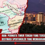 Doc. Peta dan panorama kota di Iran memperkuat narasi bahwa negeri ini menyimpan banyak destinasi spektakuler yang menggugah jiwa. Dari kemegahan Persepolis, keunikan desa Kandovan, hingga pesona alam Gurun Lut yang tercatat sebagai situs Geopark UNESCO, Iran adalah surga tersembunyi bagi pencinta budaya, sejarah, dan petualangan. Jelajahi kekayaan warisan budaya Persia, seperti Naqsh-e Jahan di Isfahan, Masjid Sultan Amir Ahmad di Kashan, hingga warna-warni Pulau Hormuz. (Doc: SandiWartaNews.com).