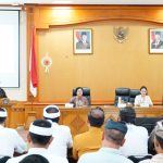 Doc. Putri Suastini Koster menyambut baik antusiasme dari kedua camat yang dinilai sudah menunjukkan komitmen nyata dalam menjaga kebersihan wilayah mereka.