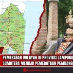 Doc. Kolase visual yang memperlihatkan peta administratif Provinsi Lampung di sisi kiri dan seorang perempuan mengenakan busana adat Lampung lengkap dengan siger di sisi kanan. Peta menunjukkan pembagian wilayah kabupaten dan kota di Provinsi Lampung pasca pemekaran hingga menjadi 13 kabupaten dan 2 kota. Sementara itu, busana adat yang dikenakan menggambarkan kekayaan budaya masyarakat Lampung yang terus dilestarikan di tengah arus modernisasi. Gambar ini mencerminkan perpaduan antara dinamika pembangunan wilayah dan pelestarian identitas kultural di Provinsi Lampung. (Foto: SandiWartaNews.com).