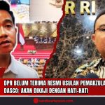 Doc. Kolase berita menampilkan Wakil Presiden RI Gibran Rakabuming Raka (kiri) dan Wakil Ketua DPR RI Sufmi Dasco Ahmad (kanan). Gambar ini digunakan dalam konteks pemberitaan terkait belum diterimanya secara resmi surat usulan pemakzulan Gibran oleh DPR RI. Sufmi Dasco menyatakan bahwa lembaganya akan bersikap hati-hati dan melakukan pengkajian mendalam terhadap setiap surat yang masuk, mengingat sensitivitas isu dan banyaknya pihak yang mengatasnamakan forum purnawirawan. (Foto: SandiWartaNews.com).