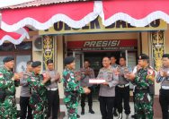 Doc. Acara yang berlangsung sederhana namun penuh makna ini juga menjadi ajang diskusi santai mengenai dinamika keamanan di wilayah perbatasan.