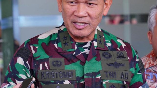 Doc. Kabar terbaru dari Markas Besar Tentara Nasional Indonesia (Mabes TNI) mengonfirmasi kembalinya sosok Letnan Jenderal TNI Novi Helmy Prasetya ke lingkungan dinas aktif militer.