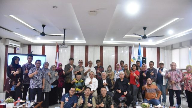 Dr. H. Dian Rachmat Yanuar, M.Si secara resmi terpilih sebagai Ketua IKA STKS-Poltekesos Jawa Barat untuk periode 2025–2029