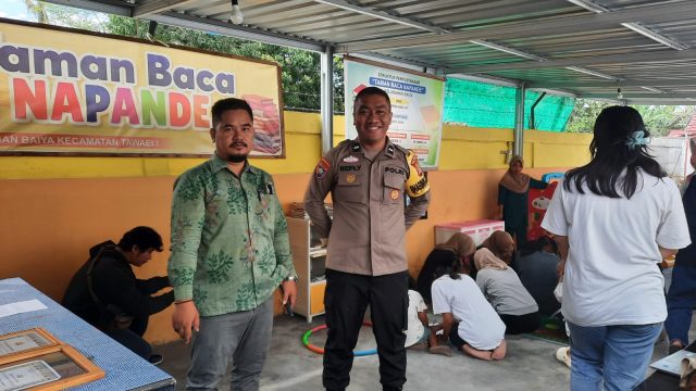 Bripka Reply, seorang Bhabinkamtibmas Polsek Tawaeli