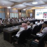 Bupati Kuningan Dr. H. Dian Rachmat Yanuar memimpin rapat koordinasi persiapan Tour de Linggarjati ke-8 tahun 2025