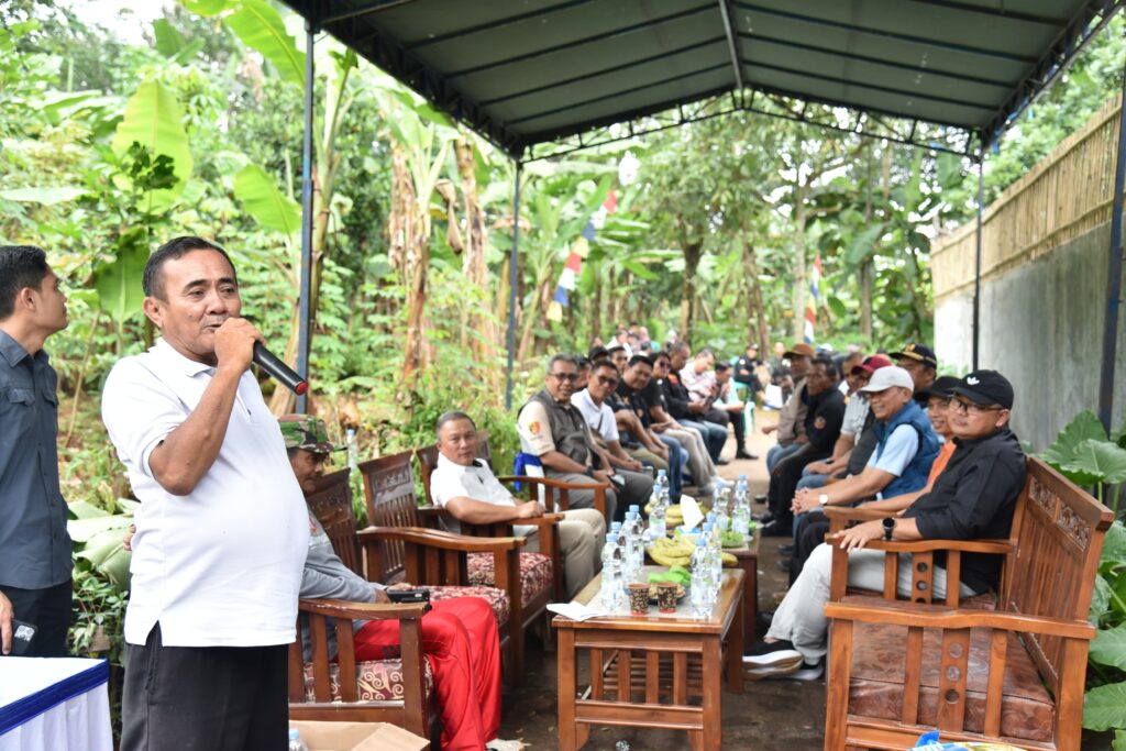 Gotong Royong Walahar Cageur, Bupati Kuningan Serap Aspirasi Warga