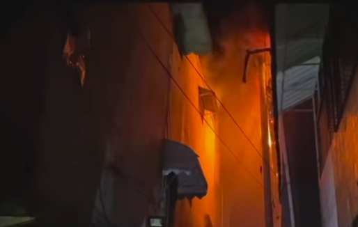 Kebakaran Hebat Ludeskan Ruko Konveksi Tiga Lantai di Tambora, Kerugian Ditaksir Ratusan Juta Rupiah