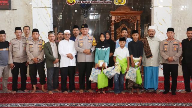 Kapolresta Tangerang Hadiri Santunan Anak Yatim di Balaraja, Perkuat Kepedulian Sosial