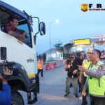 Kakorlantas Tindak Tegas Truk Sumbu Tiga di Tol Pejagan, Arus Balik Diprioritaskan