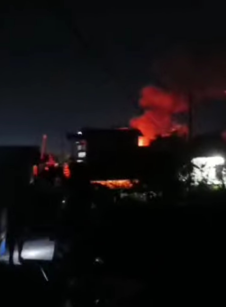 Kebakaran Mantuil Banjarmasin Picu Kepanikan Akses Rusak Hambat Penanganan