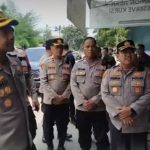 Pengamanan Paskah, Kapolsek Kebon Jeruk Kompol Nur Aqsha Dampingi Kapolres Cek Langsung Gereja St Andreas