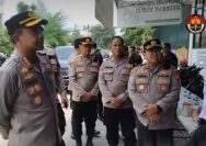 Pengamanan Paskah, Kapolsek Kebon Jeruk Kompol Nur Aqsha Dampingi Kapolres Cek Langsung Gereja St Andreas