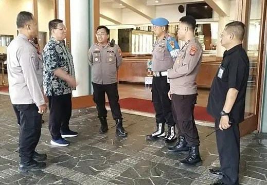 Kompol Nur Aqsha Pimpin Cek Kesiapan Pengamanan Paskah di Kebon Jeruk