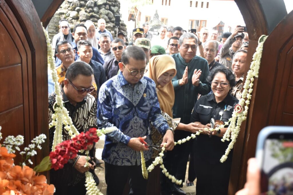Transformasi Museum Cipari, Fadli Zon Dorong Ruang Edukasi dan Pengalaman Budaya di Kuningan