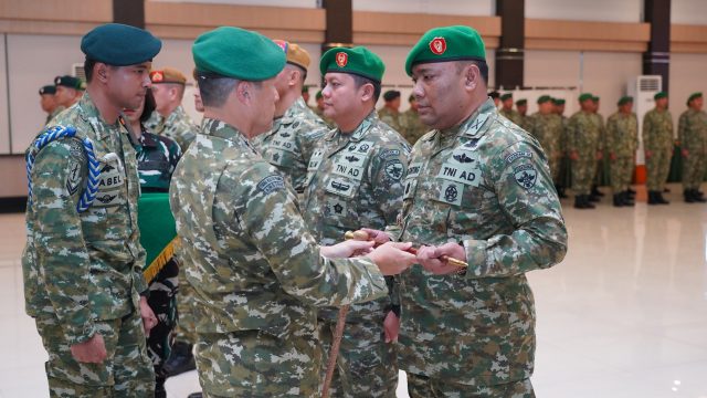 Pangdam IX/Udayana Pimpin Sertijab Sejumlah Pejabat, Tekankan Kepemimpinan Profesional dan Inovatif