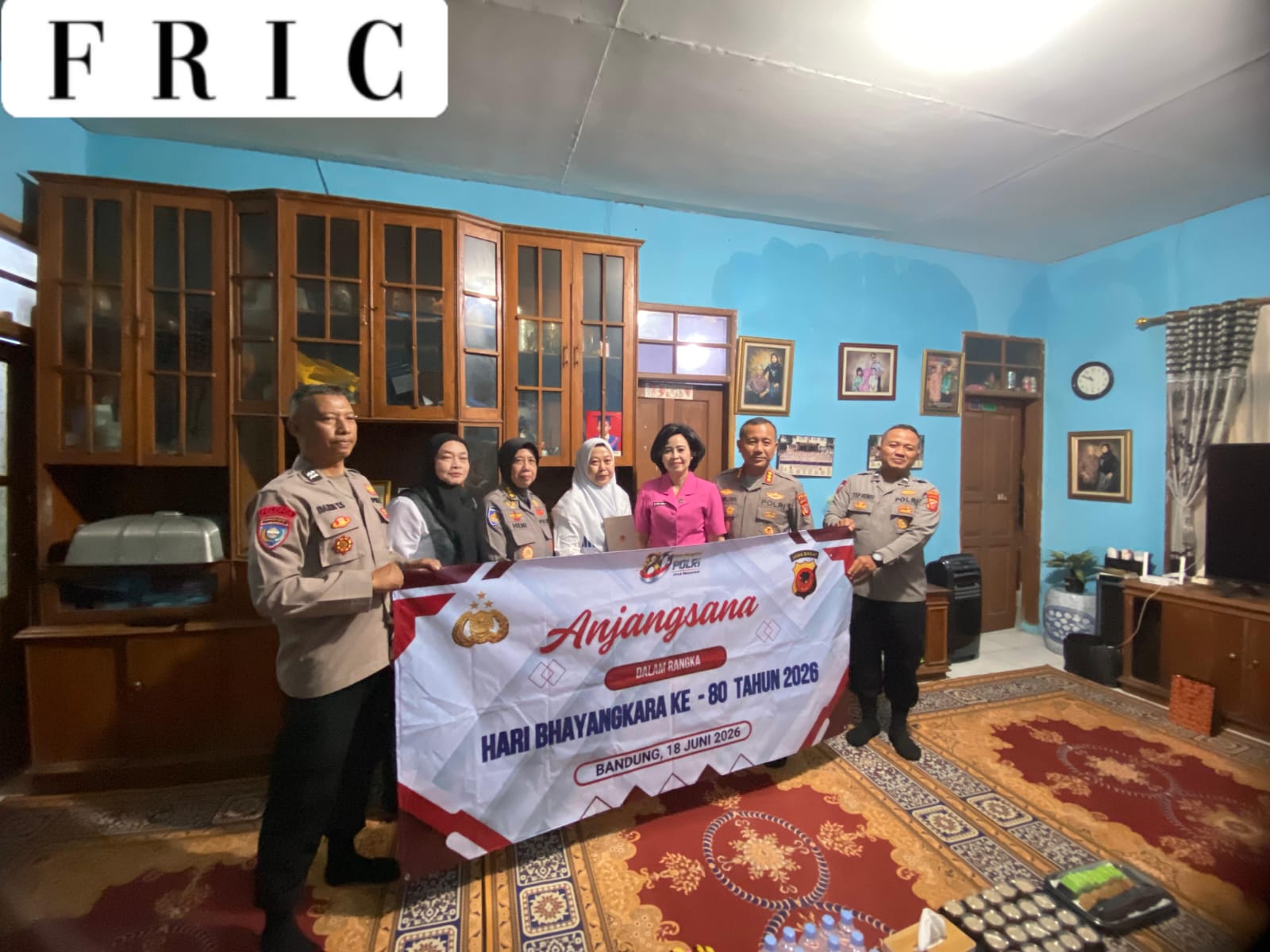 Sambut Hari Bhayangkara ke-80, Polda Jabar Gelar Anjangsana ke Keluarga Almarhum Aiptu (Anumerta) Muhammad Jerry Sonconery