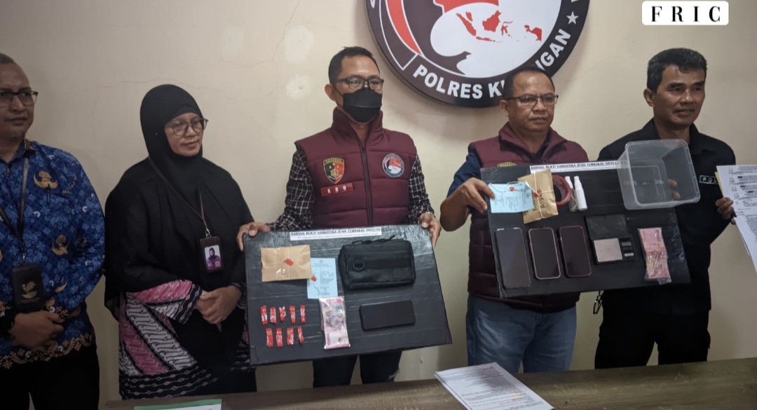 Polres Kuningan Bongkar Peredaran Tembakau Sintesis, Empat Pelajar Ditangkap