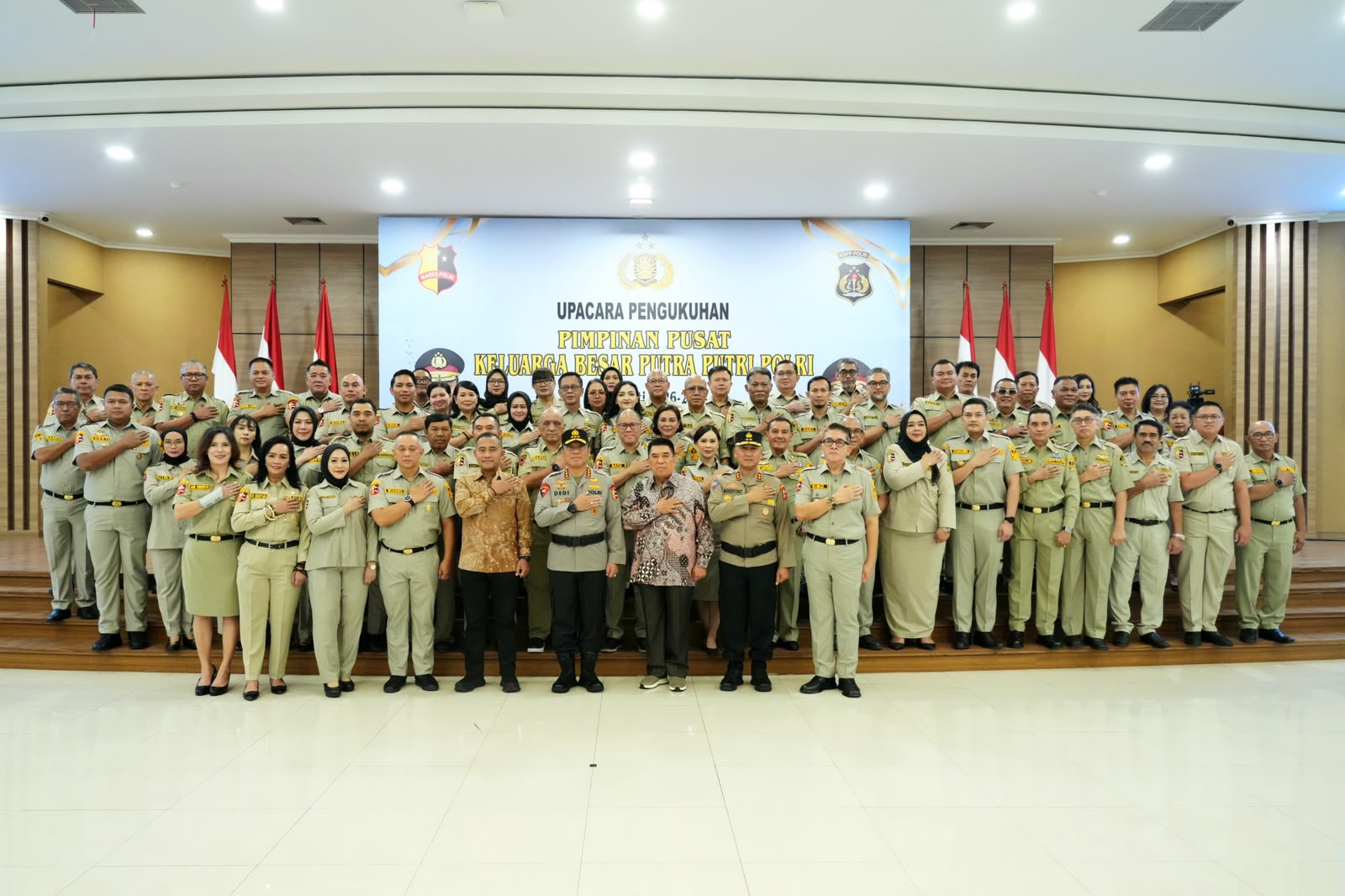 Wakapolri Kukuhkan Pengurus Pusat KBPP Polri 2026–2031, Dorong Organisasi Berkontribusi Menuju Indonesia Emas 2045