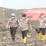 Kapolda Banten Tinjau Penanganan Kebakaran TPA Jatiwaringin, Pastikan Upaya Pemadaman Berjalan Maksimal