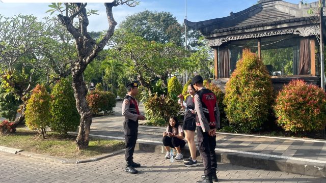 Patroli Dialogis di Kawasan Renon, Sat Samapta Polresta Denpasar Perkuat Upaya Menjaga Kamtibmas