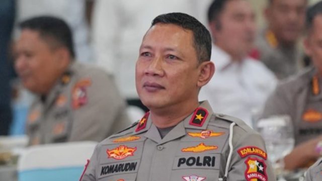 Brigjen Pol. Komarudin Serahkan Tongkat Estafet Ditlantas Polda Metro Jaya, Titipkan Harapan kepada Kombes Pol. Firman Darmansyah