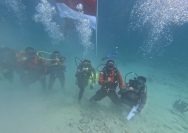 Merah Putih Berkibar di Bawah Laut Simeulue, Semangat Kemerdekaan Jaga Ekosistem Laut