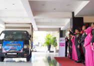 Polri Kerahkan 44 Truk Bantuan untuk Warga Terdampak Gempa Flores