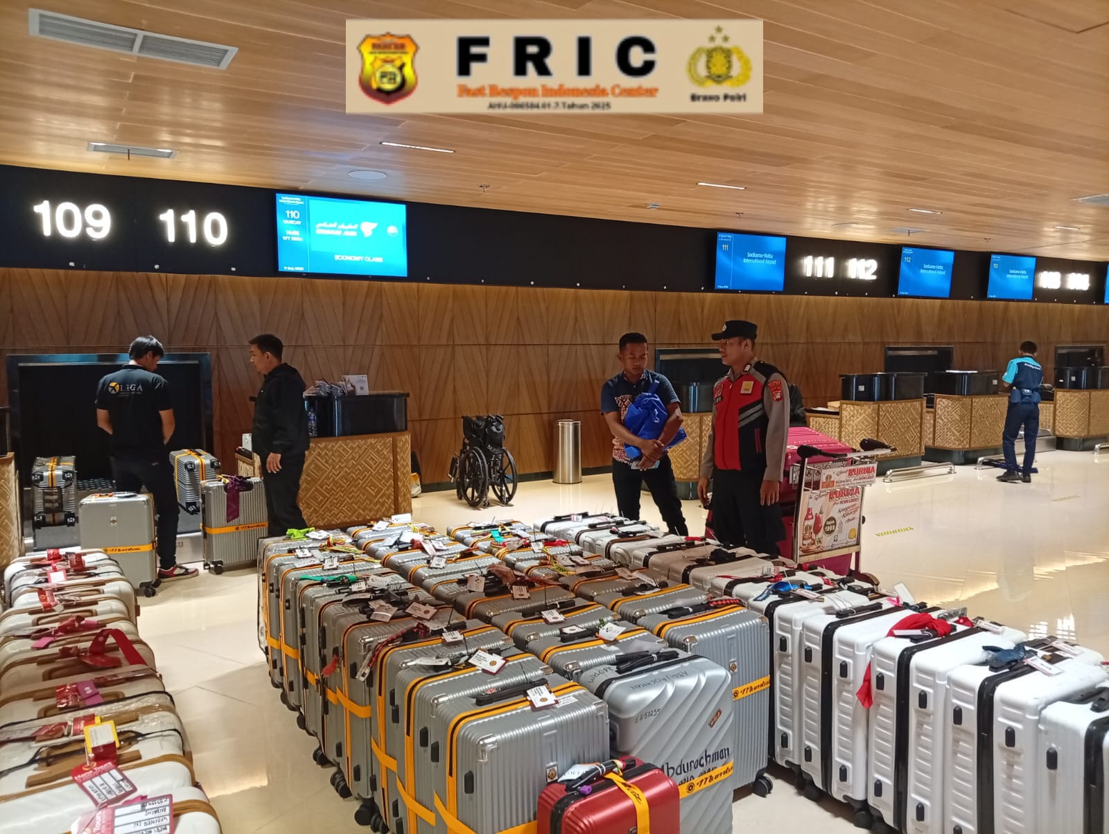 Polri untuk Masyarakat, Polisi Bandara Soetta Pastikan Keberangkatan Jemaah Umrah Aman dan Lancar